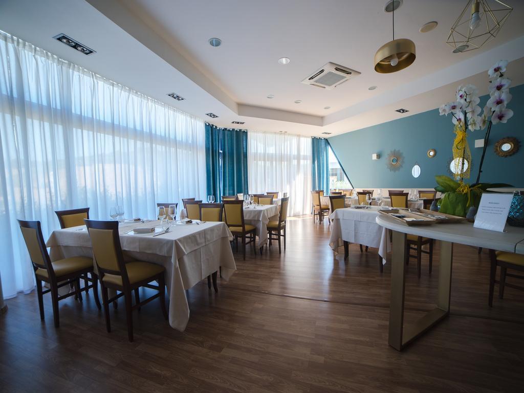 Hotel Select Atessa Zewnętrze zdjęcie